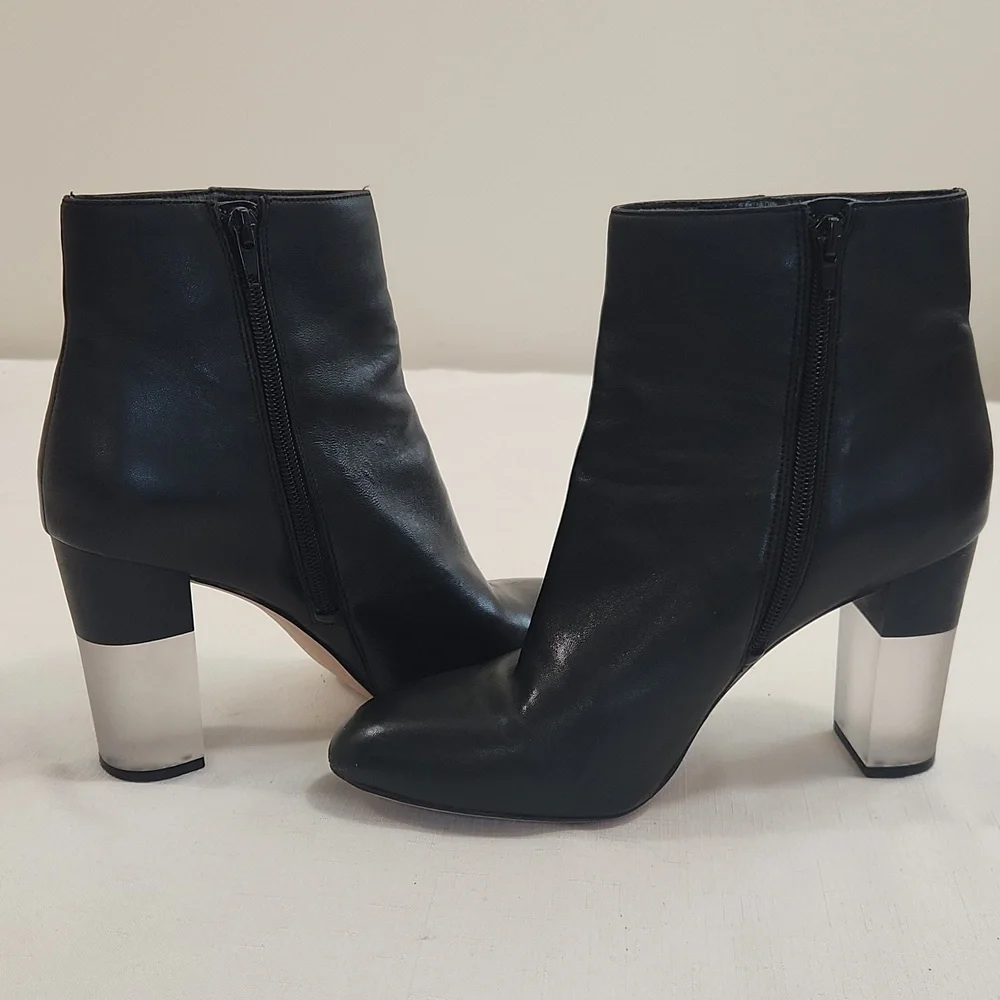 Enzo Angiolini Hadie Black Booties With Frosted Lucite Heels. Size 9